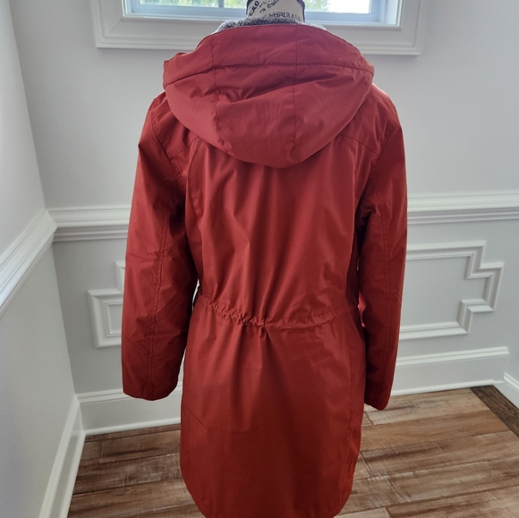 L. L. Bean fall/winter Womens Coat - Picture 2 of 8